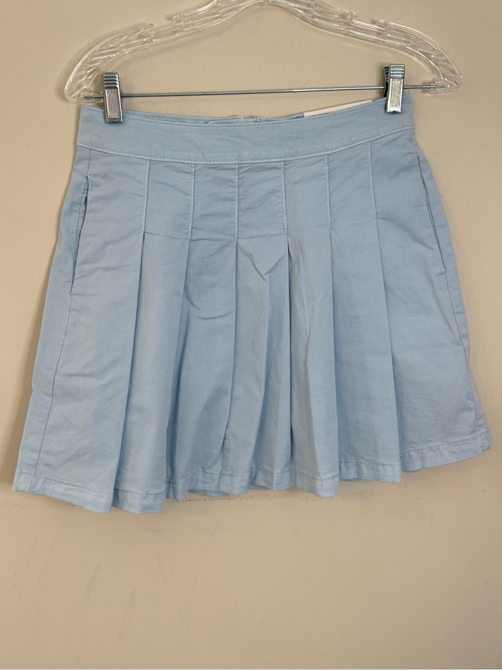 American Eagle Super Stretch High Rise pleated mini skirt light blue SZ 2 26”W